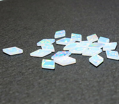 画像2: ダイヤモンド型オパール（4×6mm） ホワイト